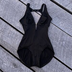 Vintage 60’s Monroe Style Swimsuit